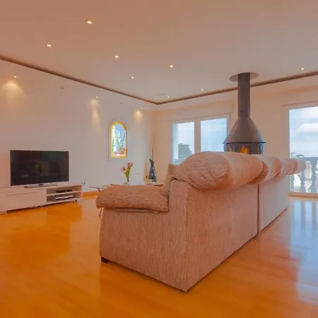 Guzman - Ifach Villa *