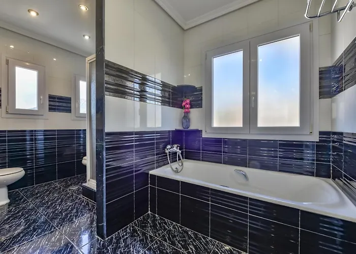 ヴィラ Guzman - Ifach *