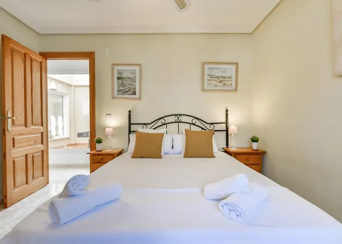 ヴィラ Guzman - Ifach *