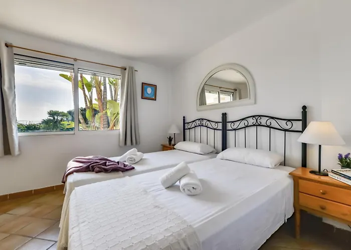 Guzman - Ifach カルプ