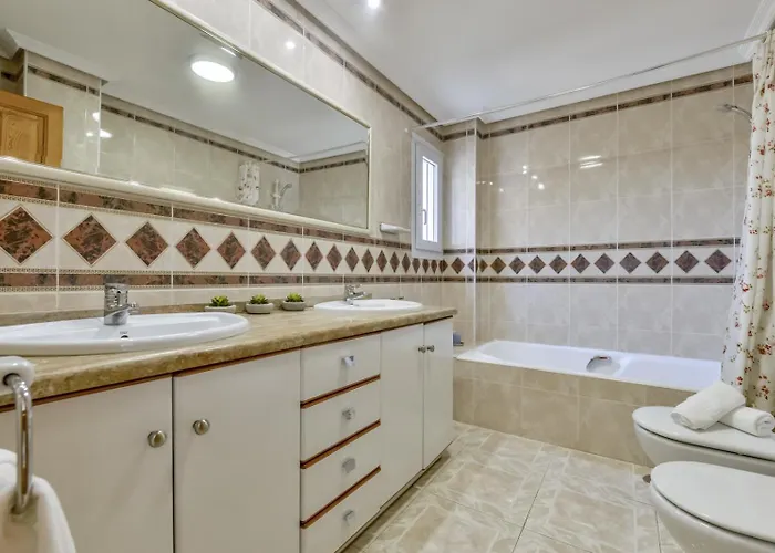 Guzman - Ifach * カルプ