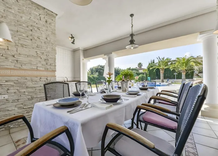 ヴィラ Guzman - Ifach