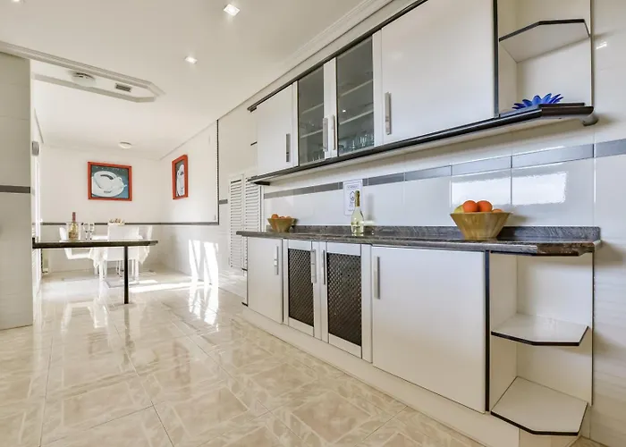 Guzman - Ifach カルプ